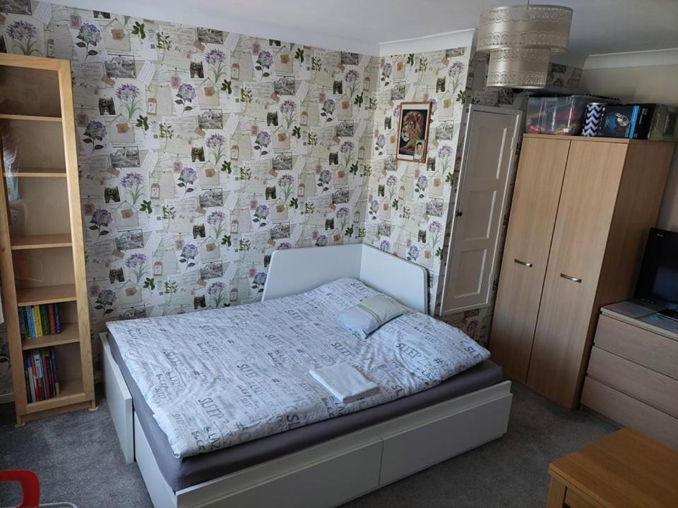 Home Accommodation Southampton Eksteriør billede