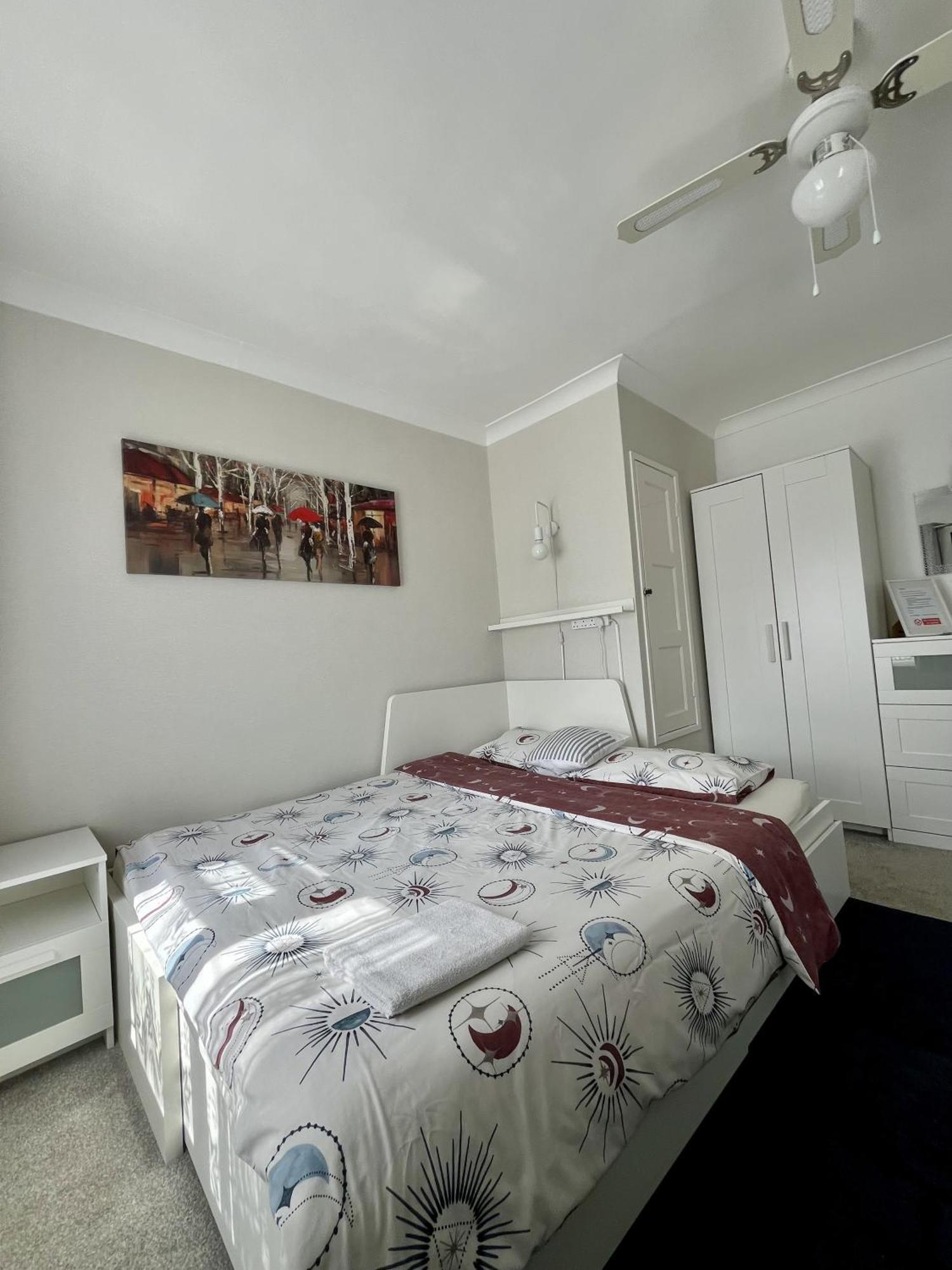 Home Accommodation Southampton Eksteriør billede